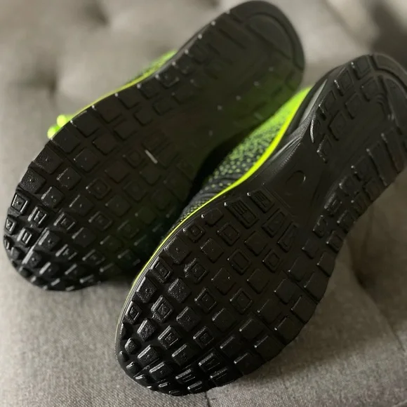 Men’s safety shoes 
Nasogetch brand 
Steal toe 
Size 41 EU
Great condition - Picture 4 of 6